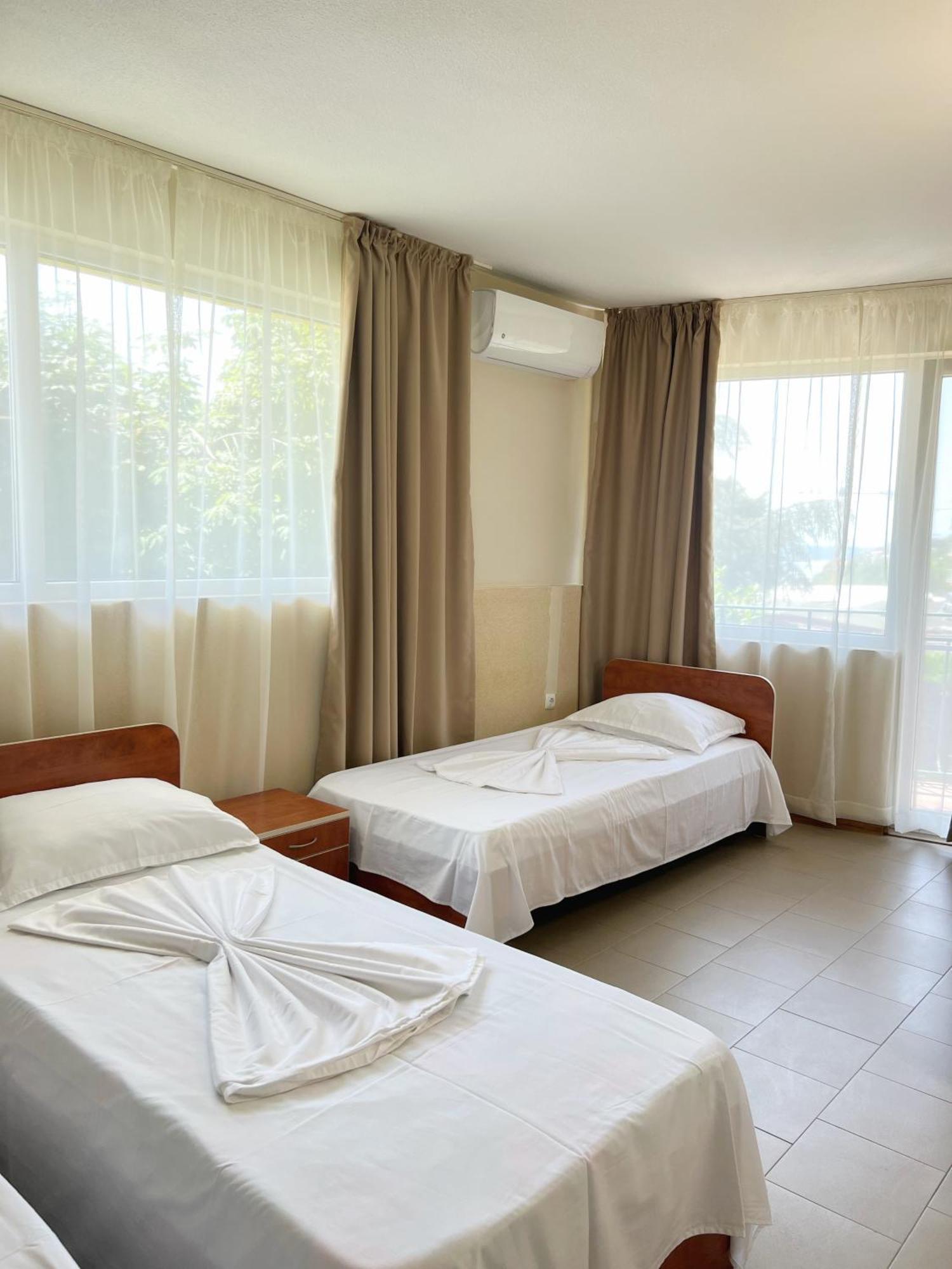 Hotel Jambo Golden Sands Luaran gambar
