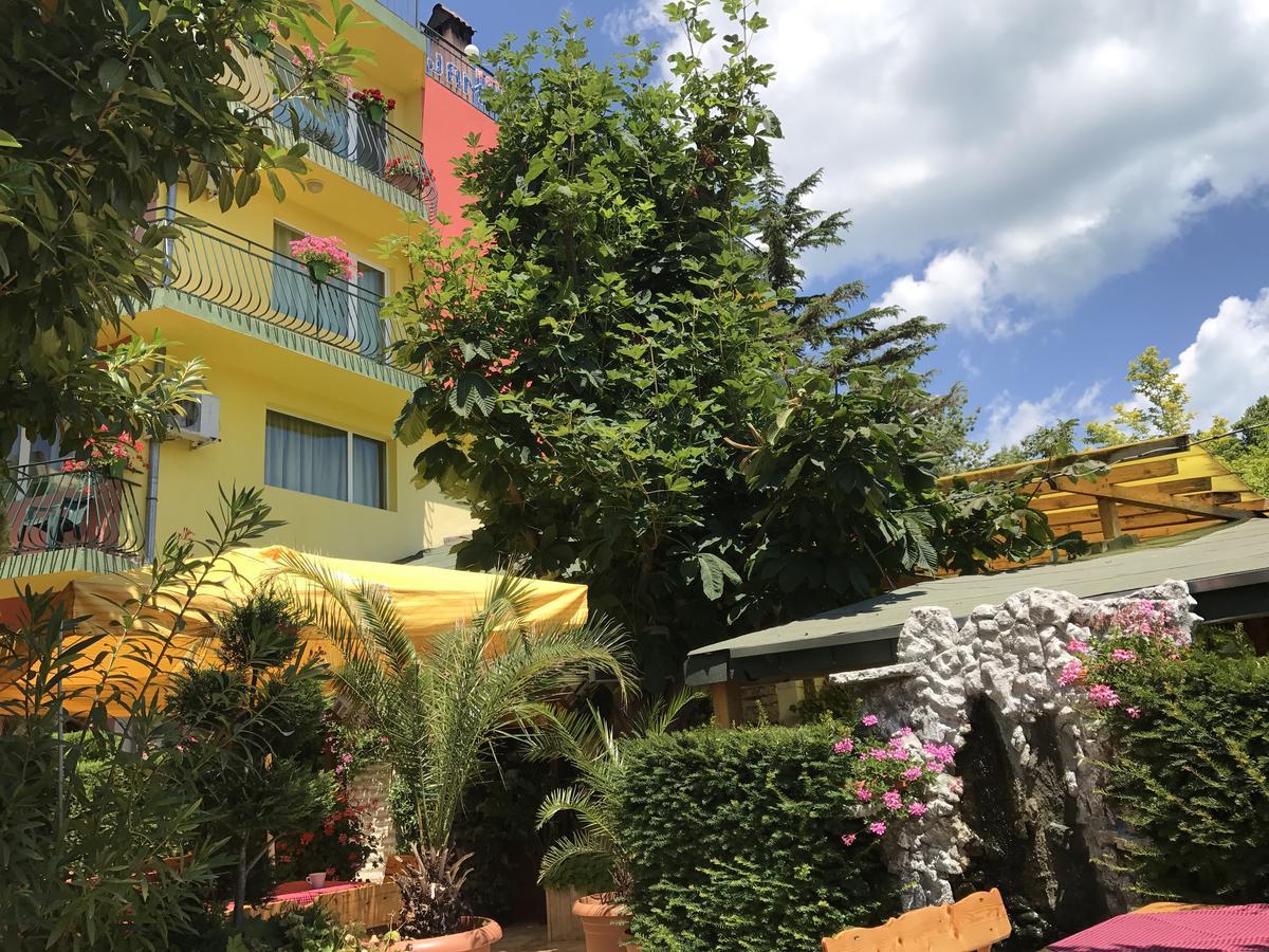 Hotel Jambo Golden Sands Luaran gambar